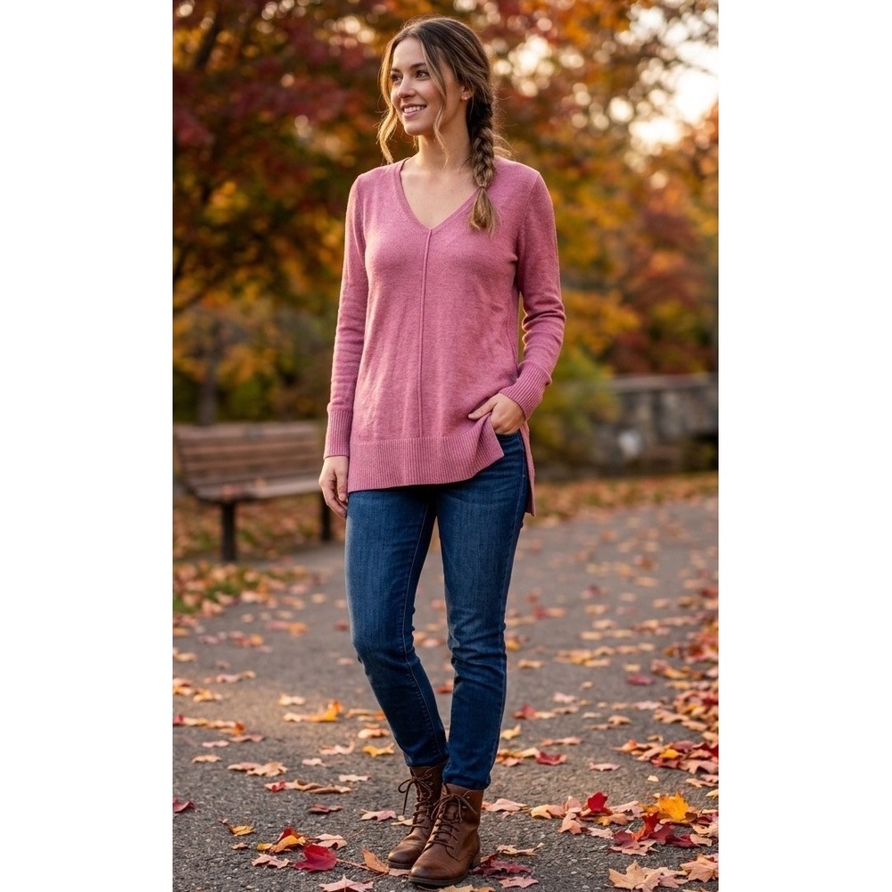 Old Navy Womens Small Pink V-Neck Long Sleeve Seam Detail Tunic Sweater